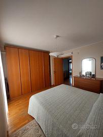 camera da letto in noce