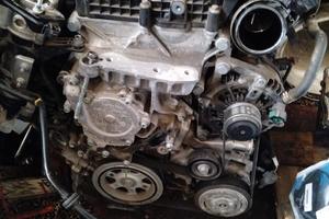 MOTORE NISSAN