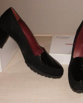 Scarpe comode con tacco. Misura 40 NUOVE