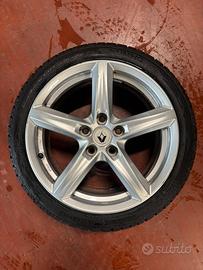 Cerchi Renault Clio RS con Gomme da 17”