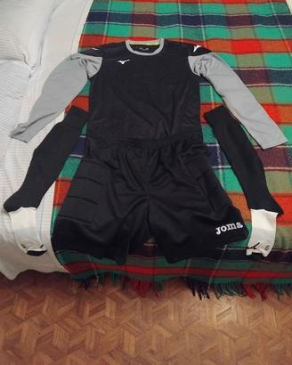 Divisa da calcio, 18 pezzi, nuova mai usata