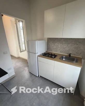 REGGIO EMILIA- MONOLOCALE ARREDATO