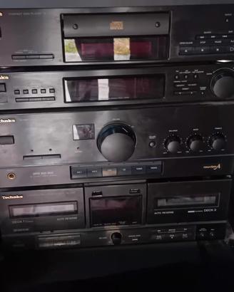 stereo con CD /mangiacasette 2 casse