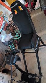 postazione simracing Logitech g29