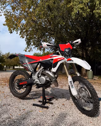 Fantic 125 xe 2023