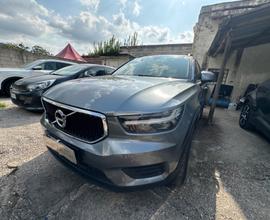 Volvo XC40 D3 MOTORE NUOVO