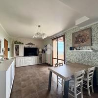 2 LOCALI A POGGIO TORRIANA