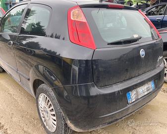 PARAURTI FIAT Grande Punto 1a Serie PARAURTI PUNTO