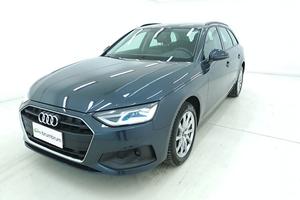 Audi A4 Avant Business S Tronic BR496946 2.0 Mild 