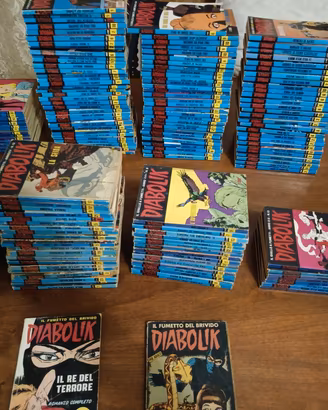 Lotto Fumetti DIABOLIK - Circa 160 Albi 