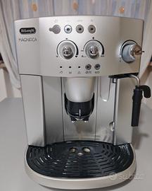Macchina Caffè De Longhi Magnifica