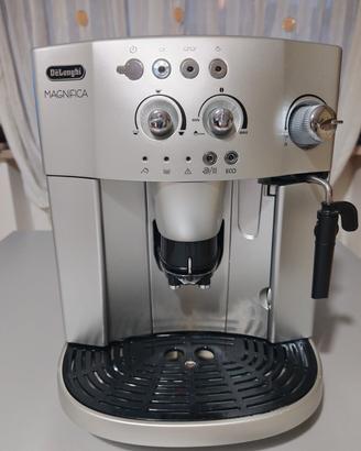 Macchina Caffè De Longhi Magnifica