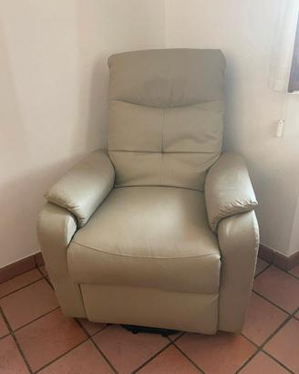 Poltrona elettrica reclinabile
