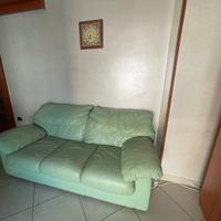 Divano letto matrimoniale