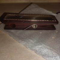 Fermacarte vintage in legno