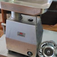Tritacarne 220V, piastra da 22cm, no reverse