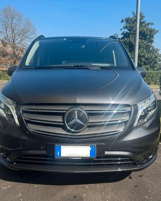 Mercedes Vito Mixto 119 4x4