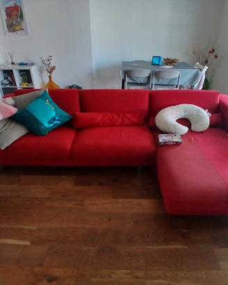 Divano rosso poltrone e sofà 