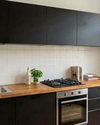 Cucina lineare IKEA completa di elettrodomestici –