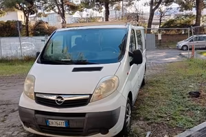 Opel Vivaro cdti 2.0 114cv