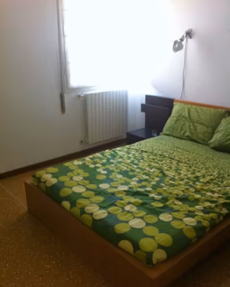 Letto Ikea con Comodini