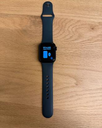 Apple Watch SE (GPS, 2° generazione) nero, 40 mm,