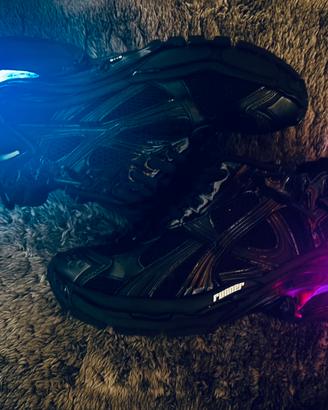 Balenciaga Runner LED