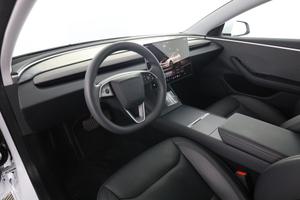 TESLA Model 3 NV35 RWD Premium