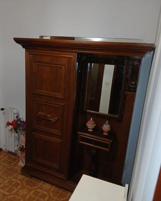 armadio ingresso con specchio 