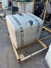 Serbatoio Scania R 300L