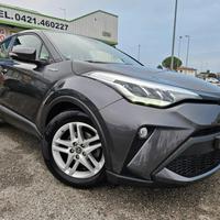 Toyota C-HR 1.8h Business e-cvt