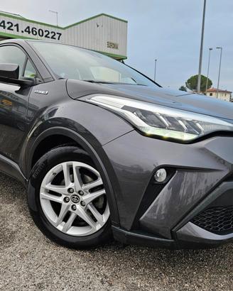 Toyota C-HR 1.8h Business e-cvt