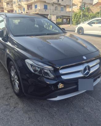 Mercedes GLA 180D EXECUTIVE