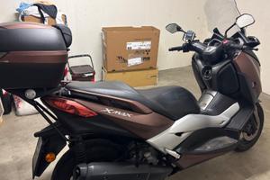 Yamaha X-Max 300 - 2017