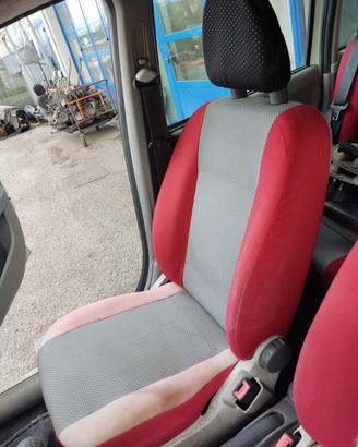 Sedile anteriore dx FIAT PANDA del 2005