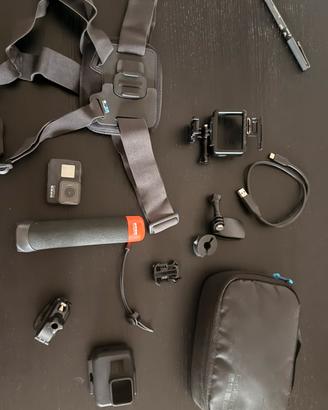 GoPro hero 7 black + kit completo originale +custo