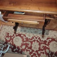 mobile ingresso o comodino con cassetto