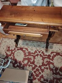 mobile ingresso o comodino con cassetto