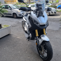X-Adv 750 2019