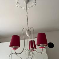 Lampadario Shabby Chic a 3 Luci – Bianco e Fucsia