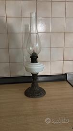 Lampada ad olio vintage