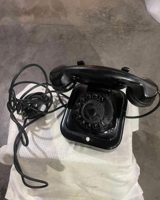 Telefono bachelite