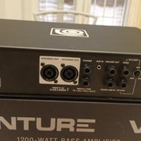 Testata Ampeg professionale 