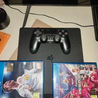 ps4 500 GB+joystick e due giochi