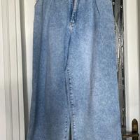 Jeans azzurri chiari