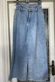 Jeans azzurri chiari
