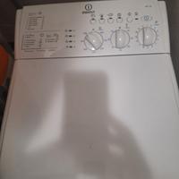 Lavatrice Indesit 