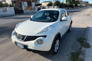 NISSAN JUKE 2011