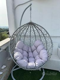 Sedia a dondolo sospesa
