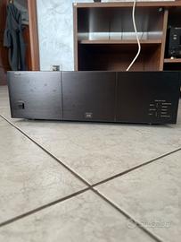 Rotel amplificatore 5 canali RB 985